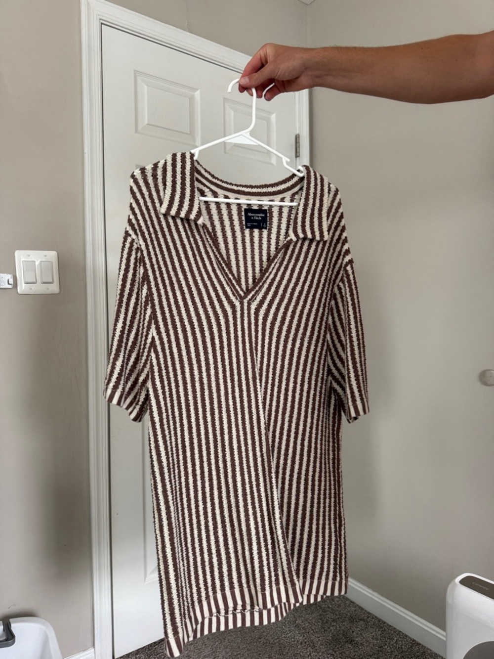 Men’s Abercrombie crochet shirt